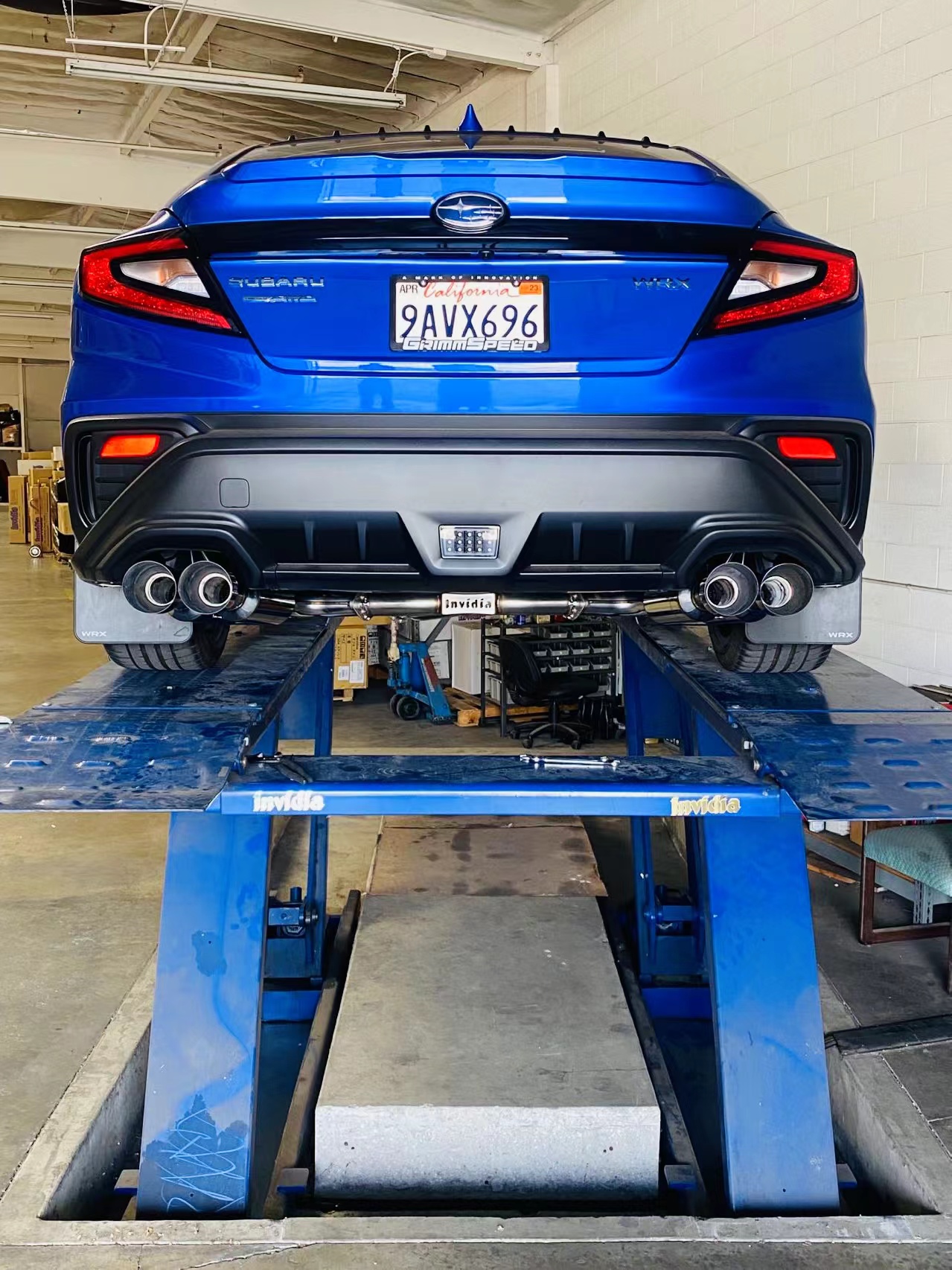 INVIDIA GEMINI R400: WRX 2022